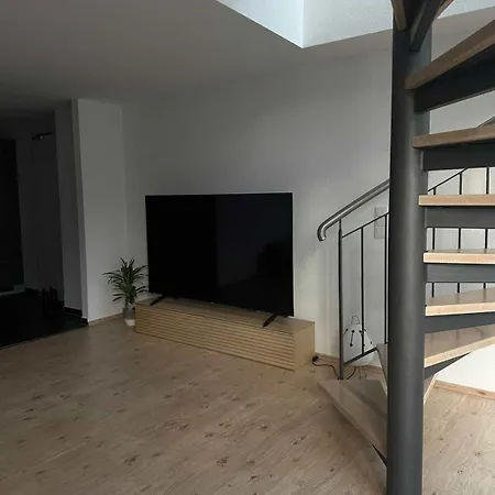 Helle, Moderne In Der Innenstadt *